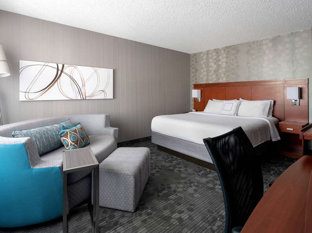 卡马里奥万怡酒店