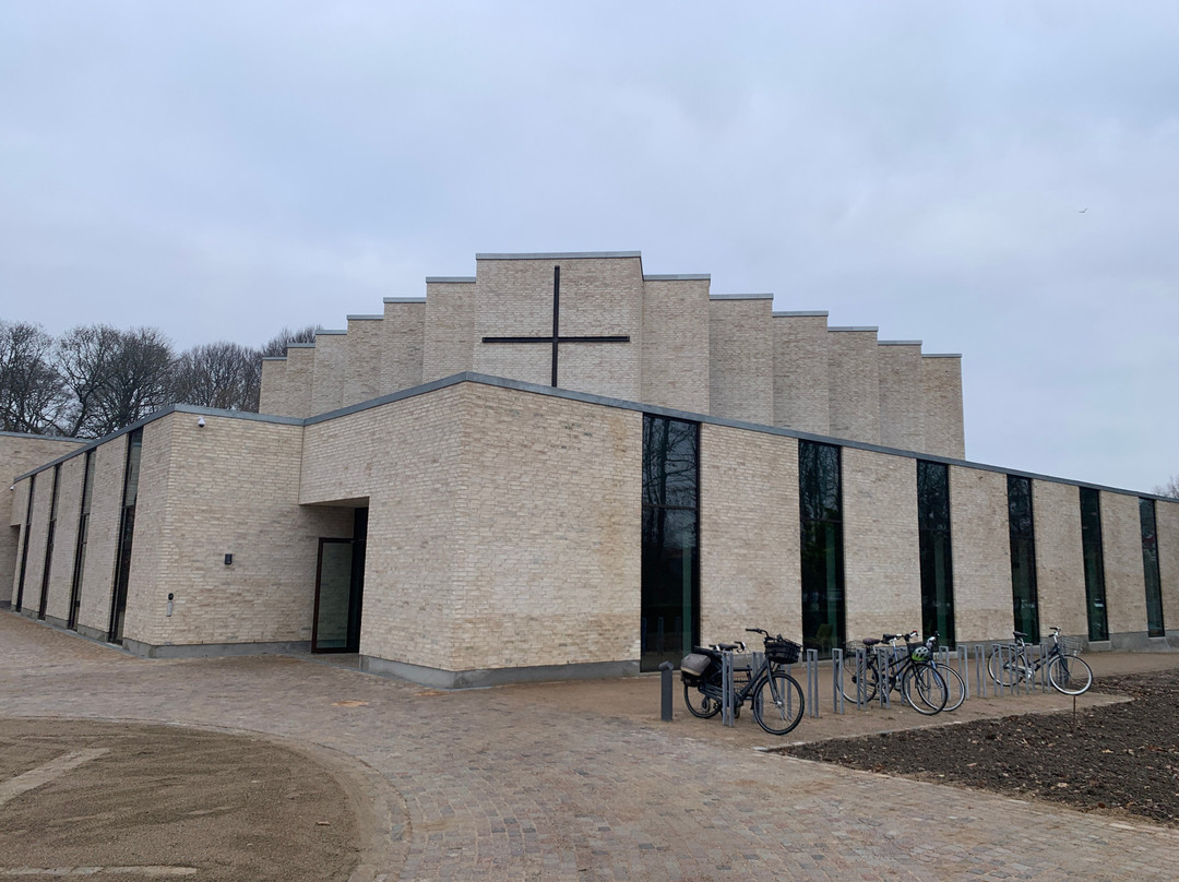 Højvangen Kirke景点图片