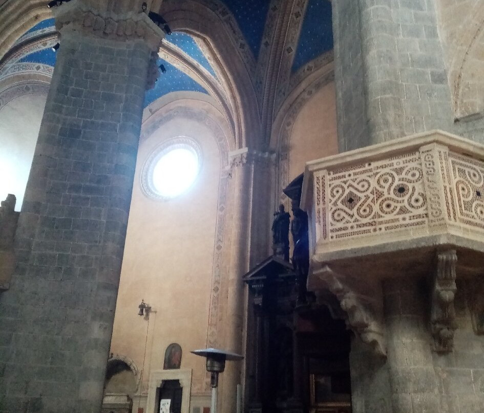 Chiesa di Sant'Andrea e Bartolomeo-奥尔维耶托必去景点