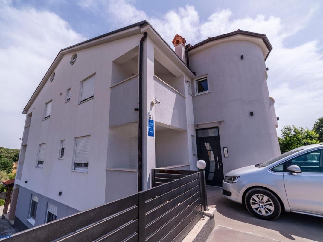 Apartments Adriana