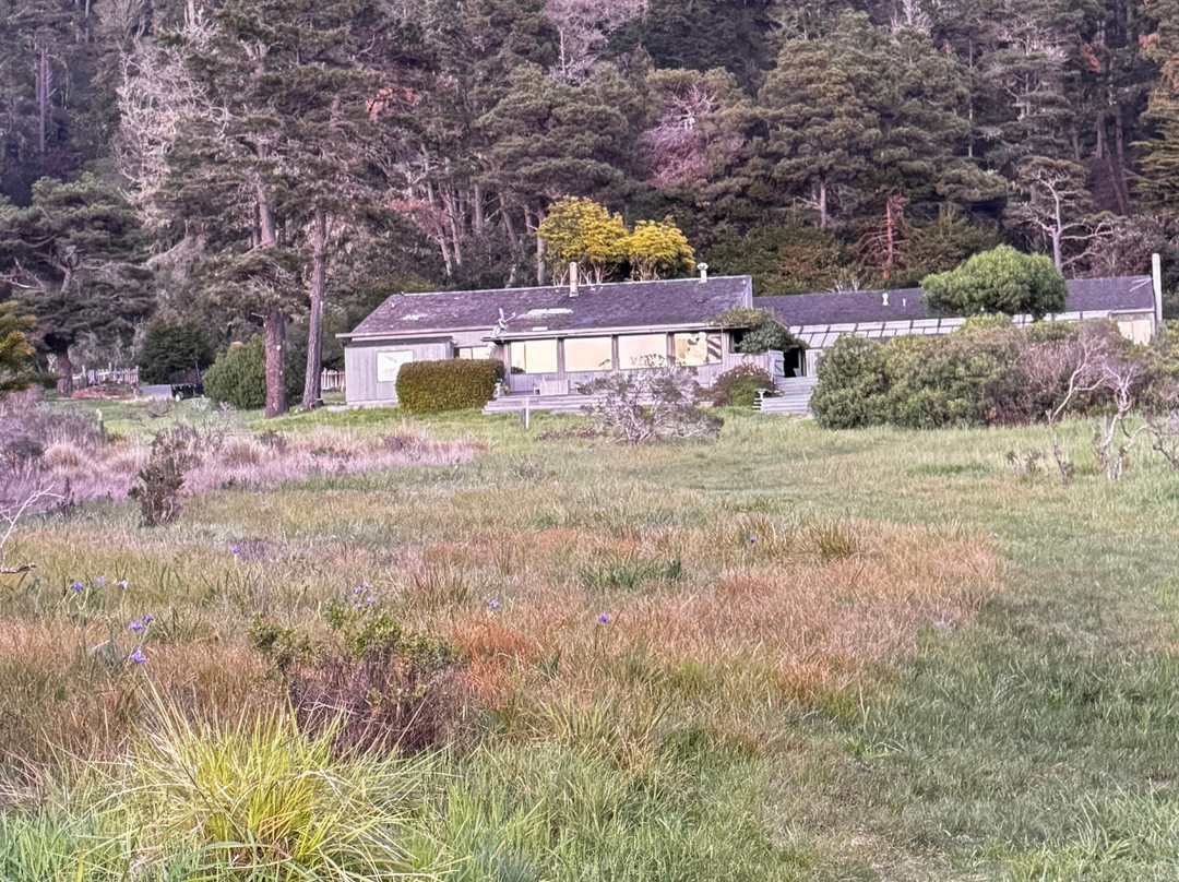 海滨牧场旅馆主图