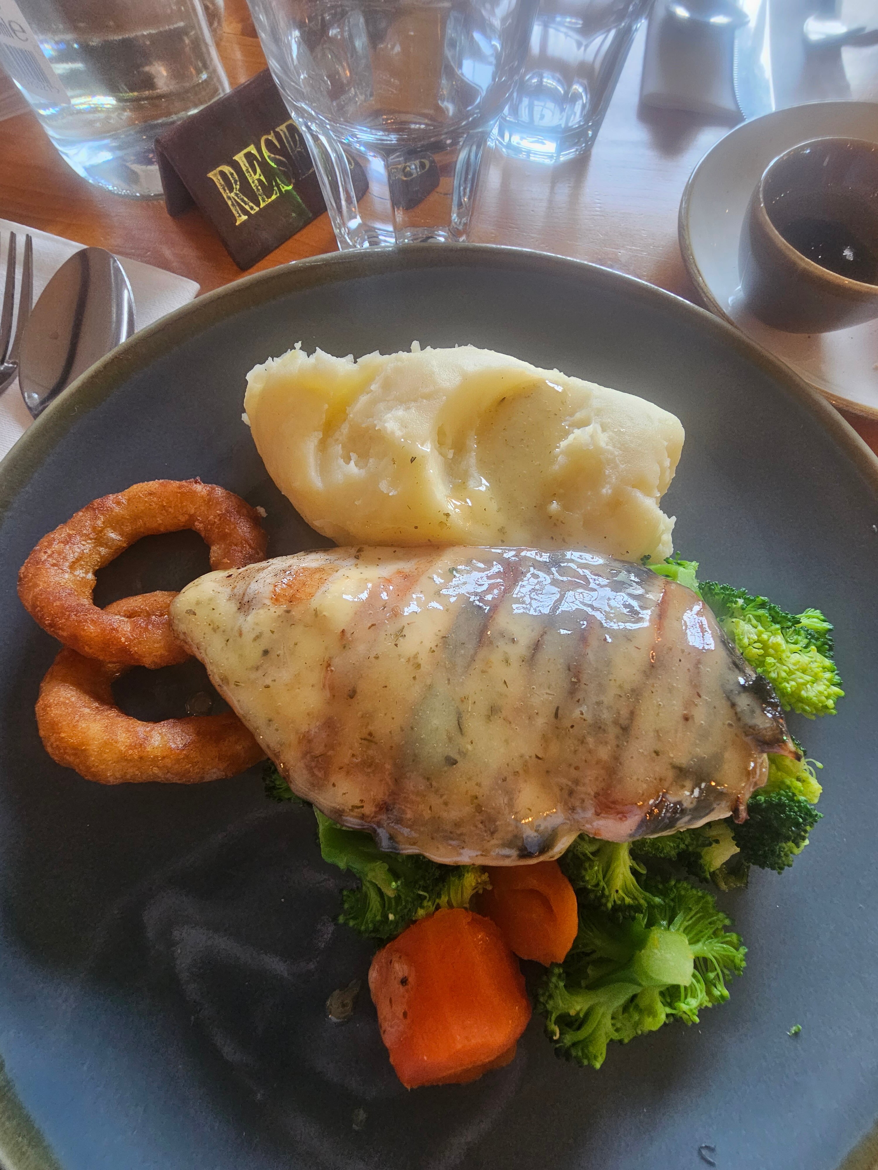 三马蹄酒店-官方