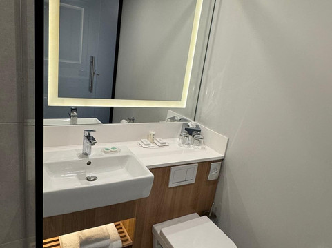 Courtyard by Marriott Bucharest Floreasca主图