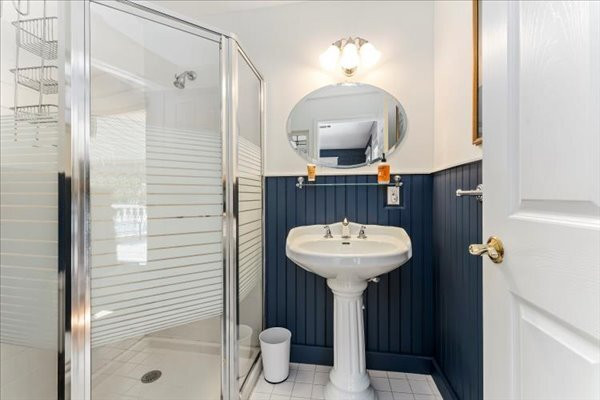 Bay Breeze Inn Ii