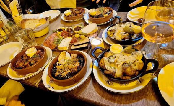 The Cheesy Living Co. Leeds-利兹必去景点