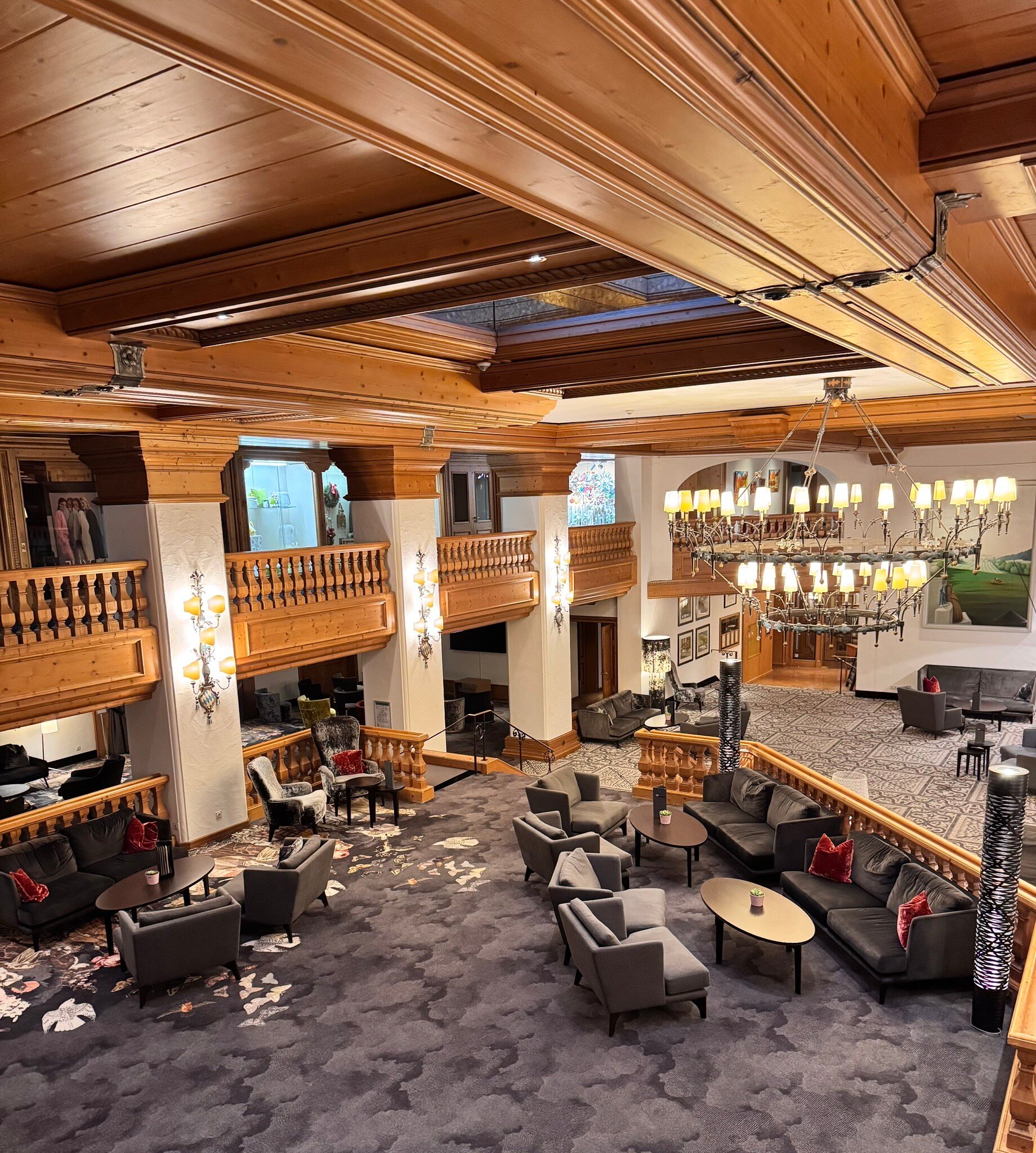 Hotel MAXIMILIAN-官方