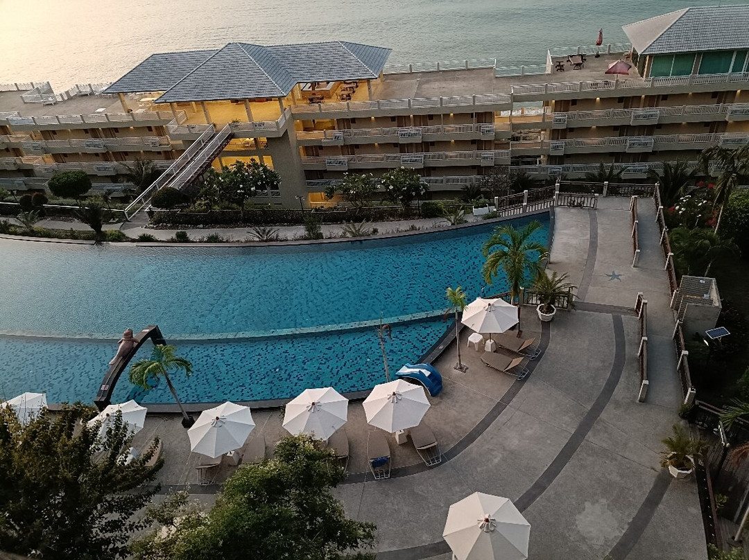 Royal Phala Cliff Beach Resort主图