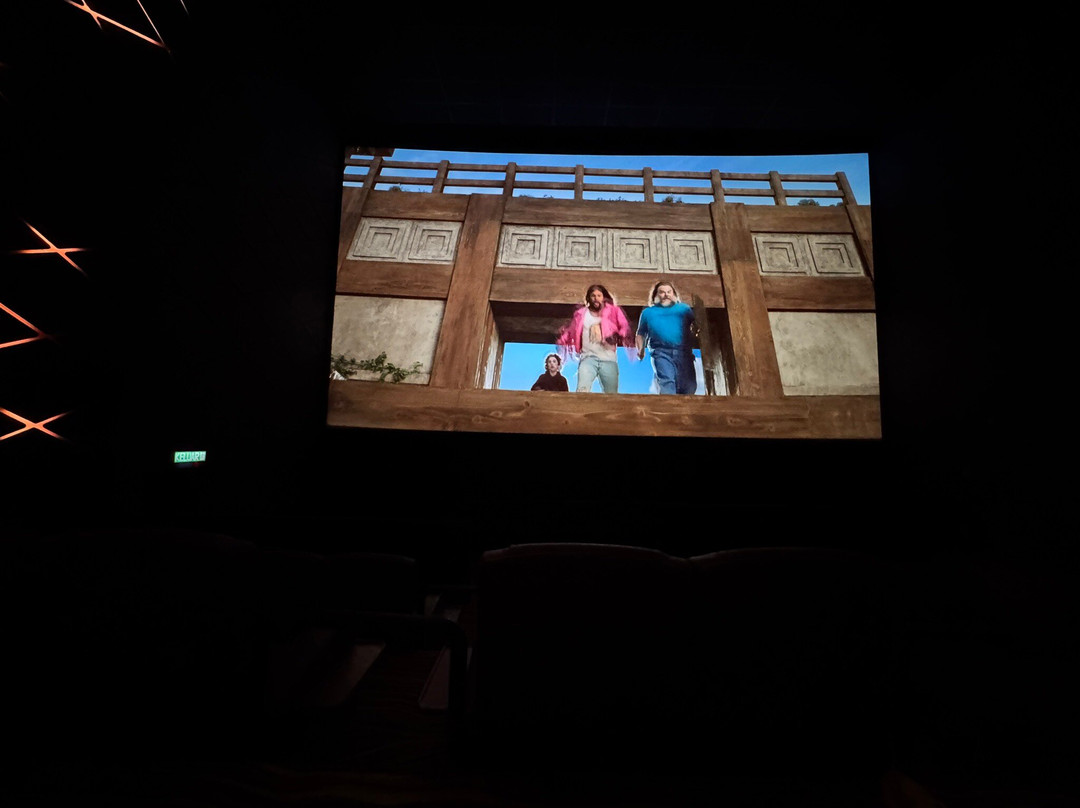 Golden Screen Cinemas景点图片