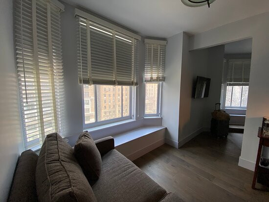 贝利克拉里酒店主图