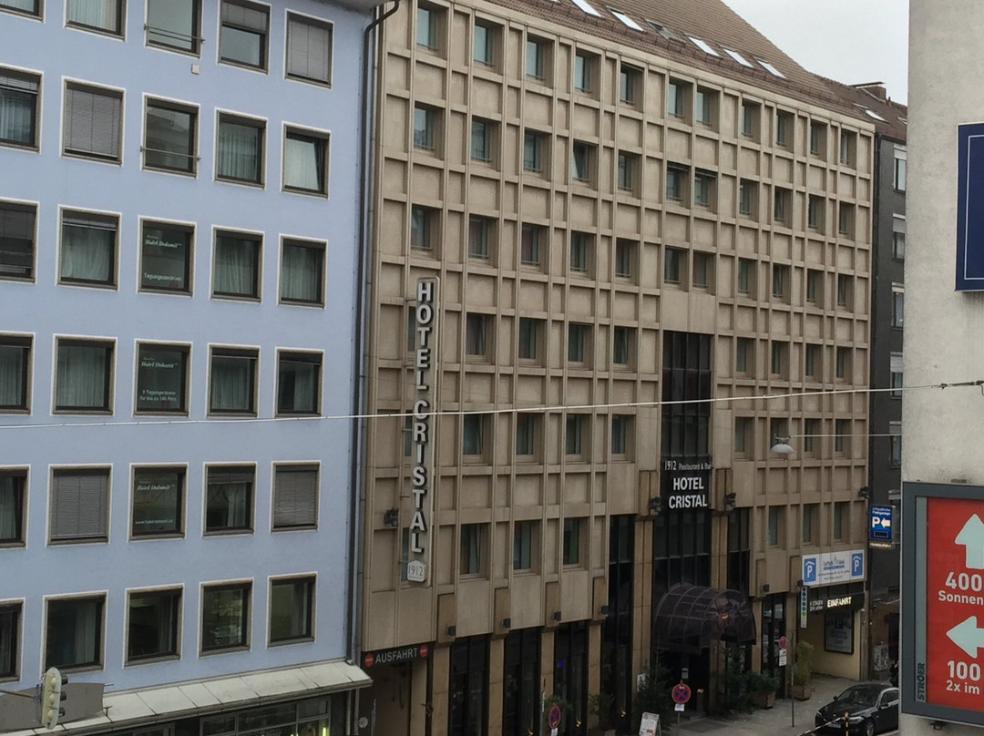 慕尼黑水晶酒店主图