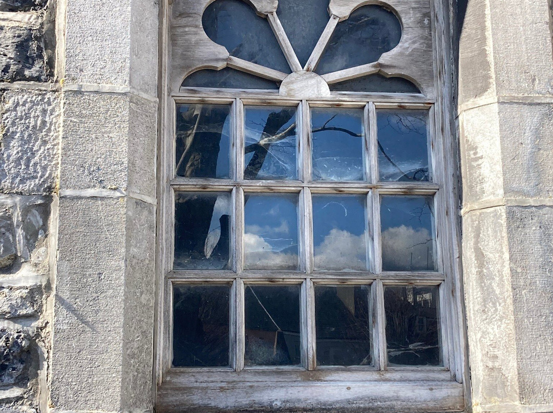 Church Of St John The Evangelist-特拉利必去景点