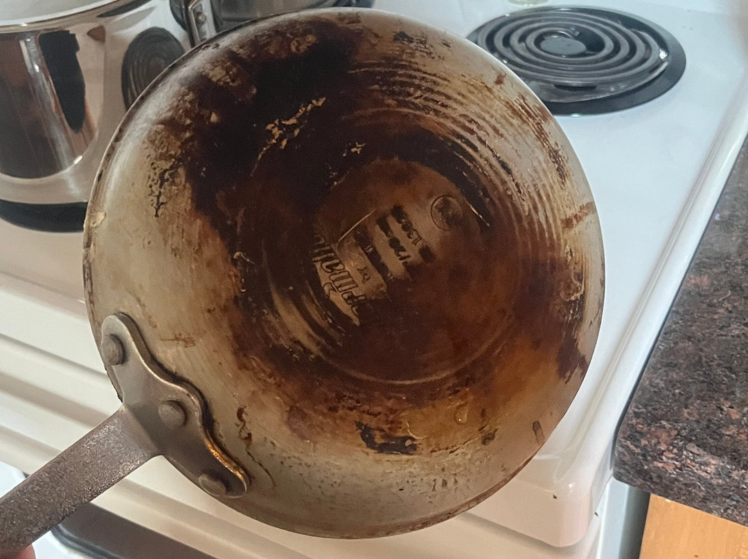 暗岭度假酒店主图