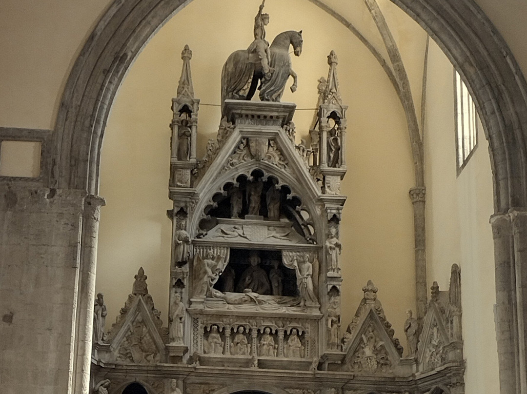 La Chiesa Di San Giovanni A Carbonara-那不勒斯必去景点