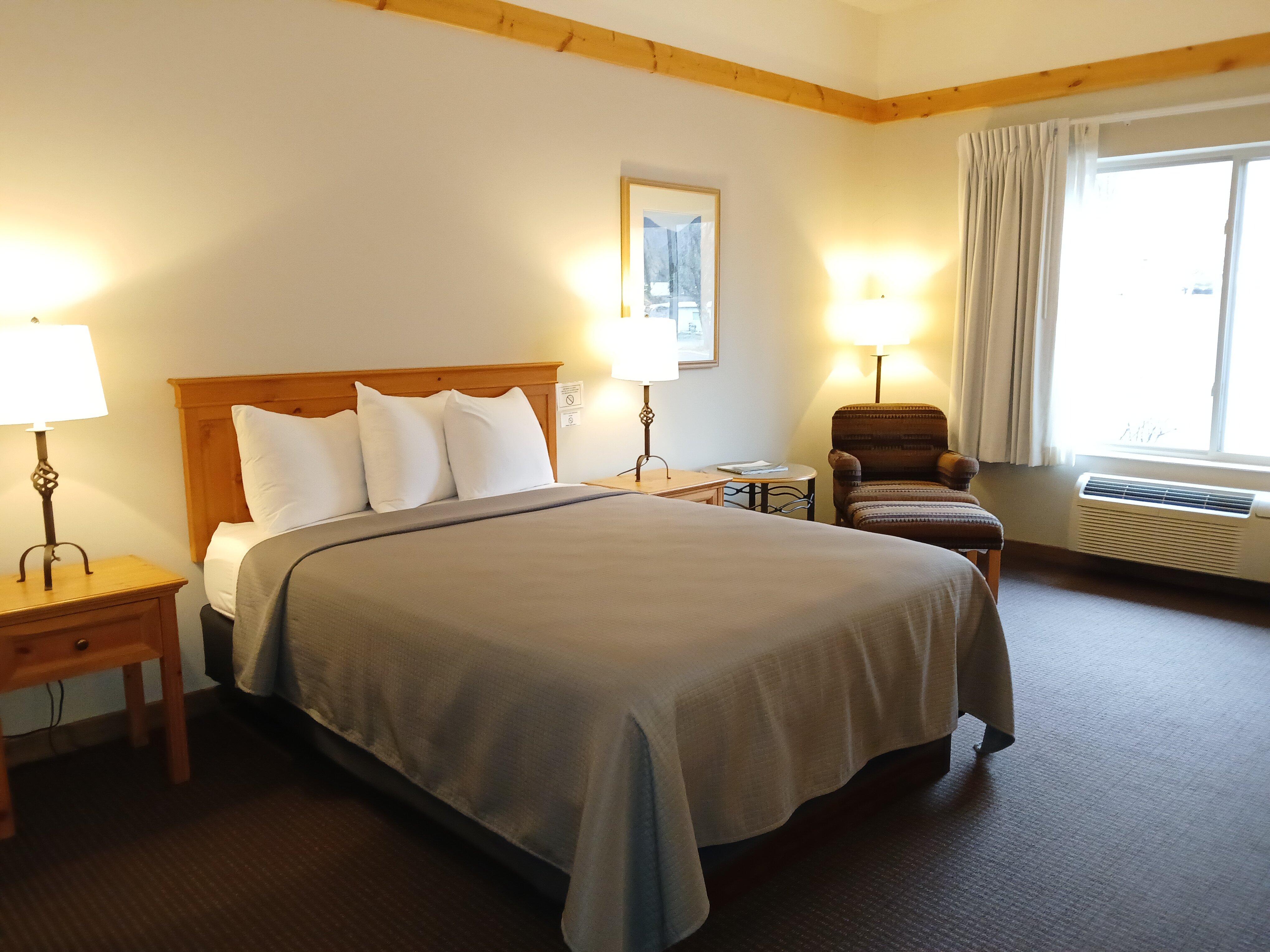 Salmon Rapids Lodge-客卧
