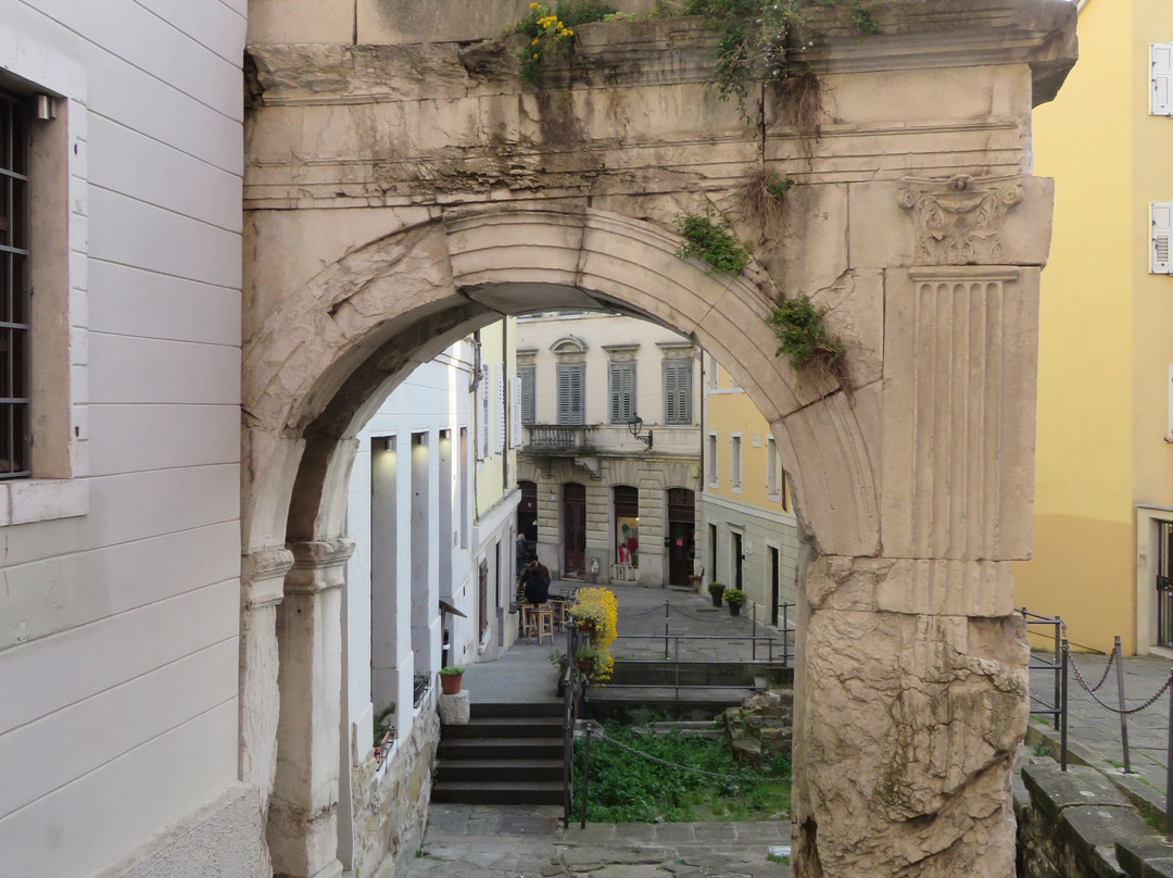 Arco di Riccardo-的里雅斯特必去景点