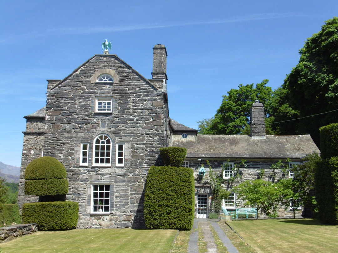 Plas Brondanw Gardens景点图片