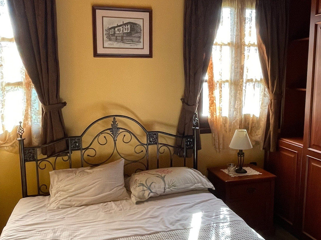 Estate Kalaitzis主图