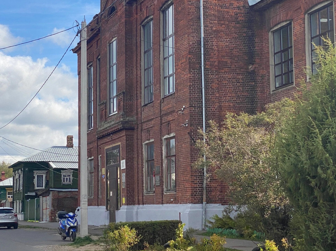 Gymnasium building №1-Shuya必去景点