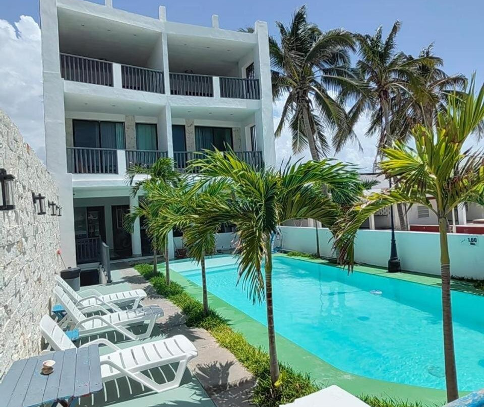 阿伦纳海滩酒店