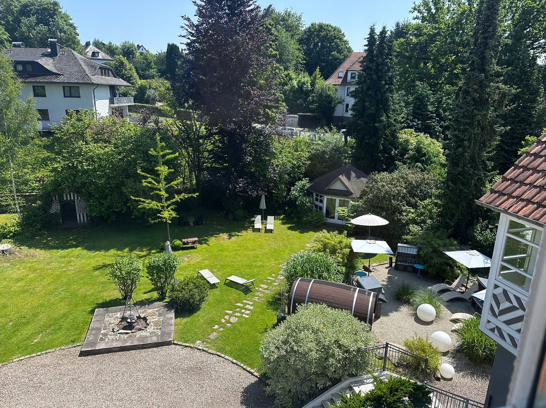 Romantisches Hotel Menzhausen主图