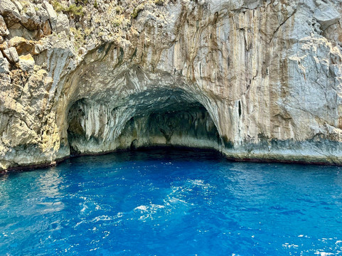 Mag Charter boat tours-索伦托必去景点