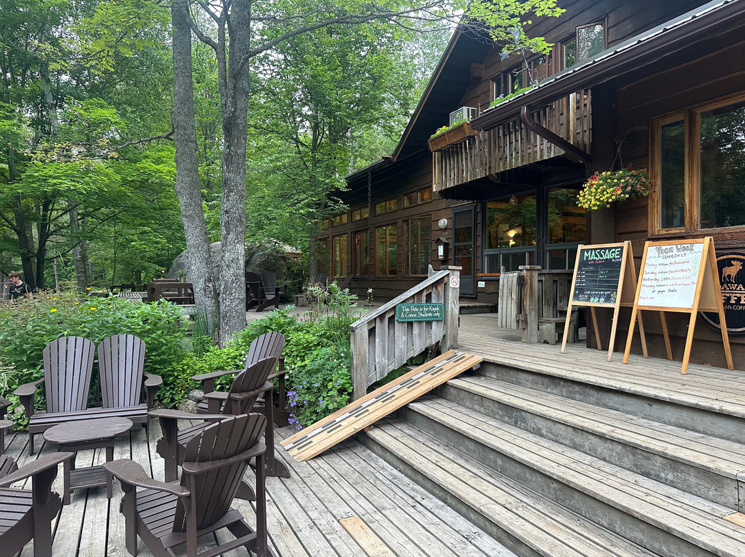 Madawaska Kanu Centre-Barry's Bay必去景点