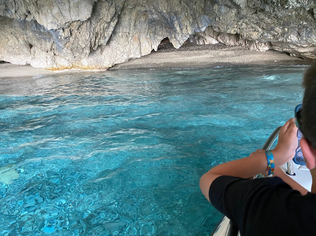 Traventure-Agios Sostis必去景点