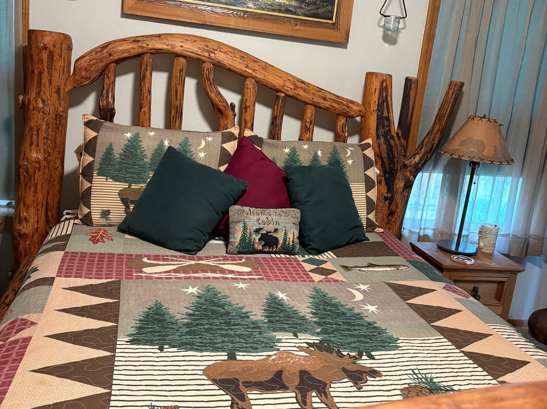 The High Country Inn主图