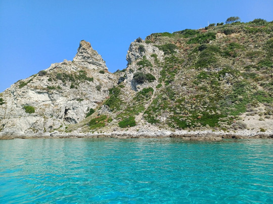 Centro Escursioni il CANNONE-特罗佩阿必去景点