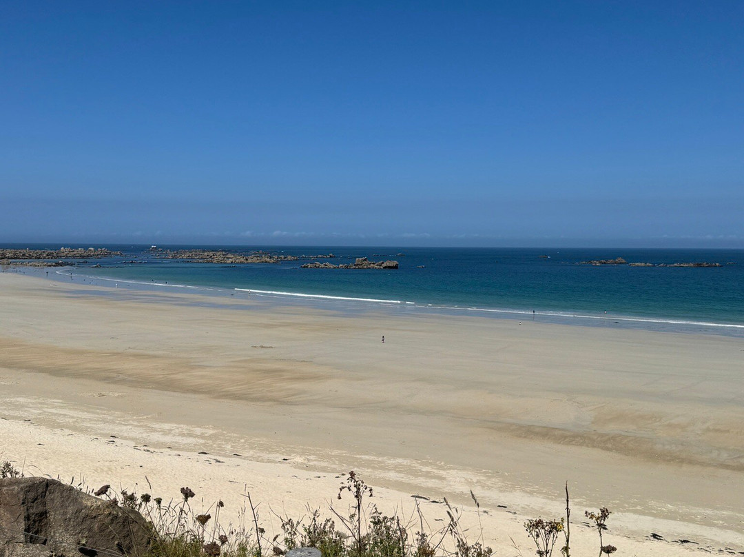 Plage Des Amiets-Cleder必去景点