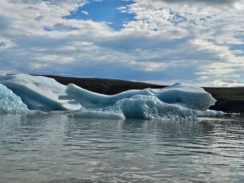 Traveo-雷克雅未克必去景点
