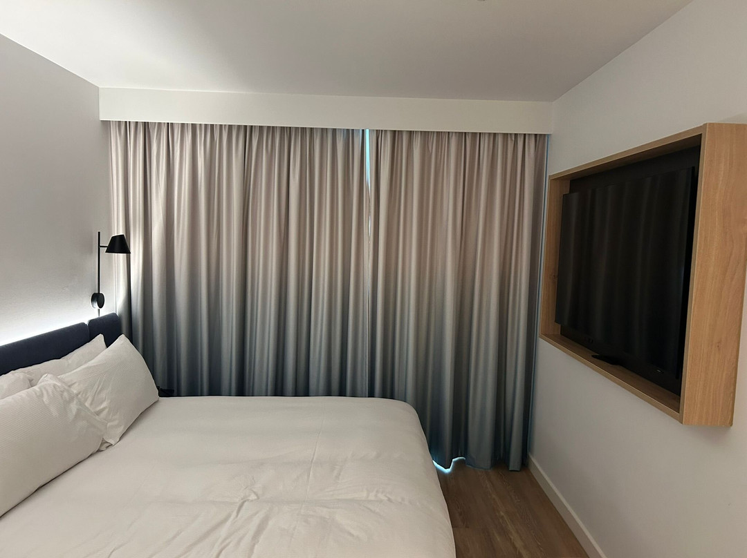 Hampton By Hilton Rochdale主图