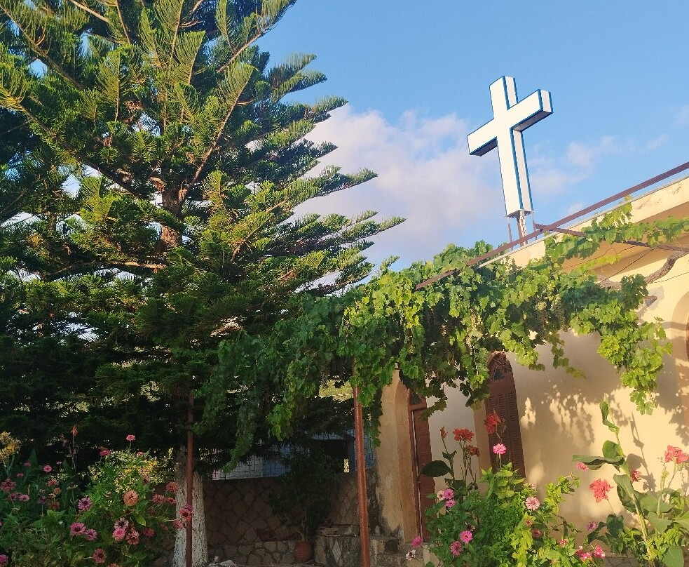 Kipoureon Monastery-Lixouri必去景点