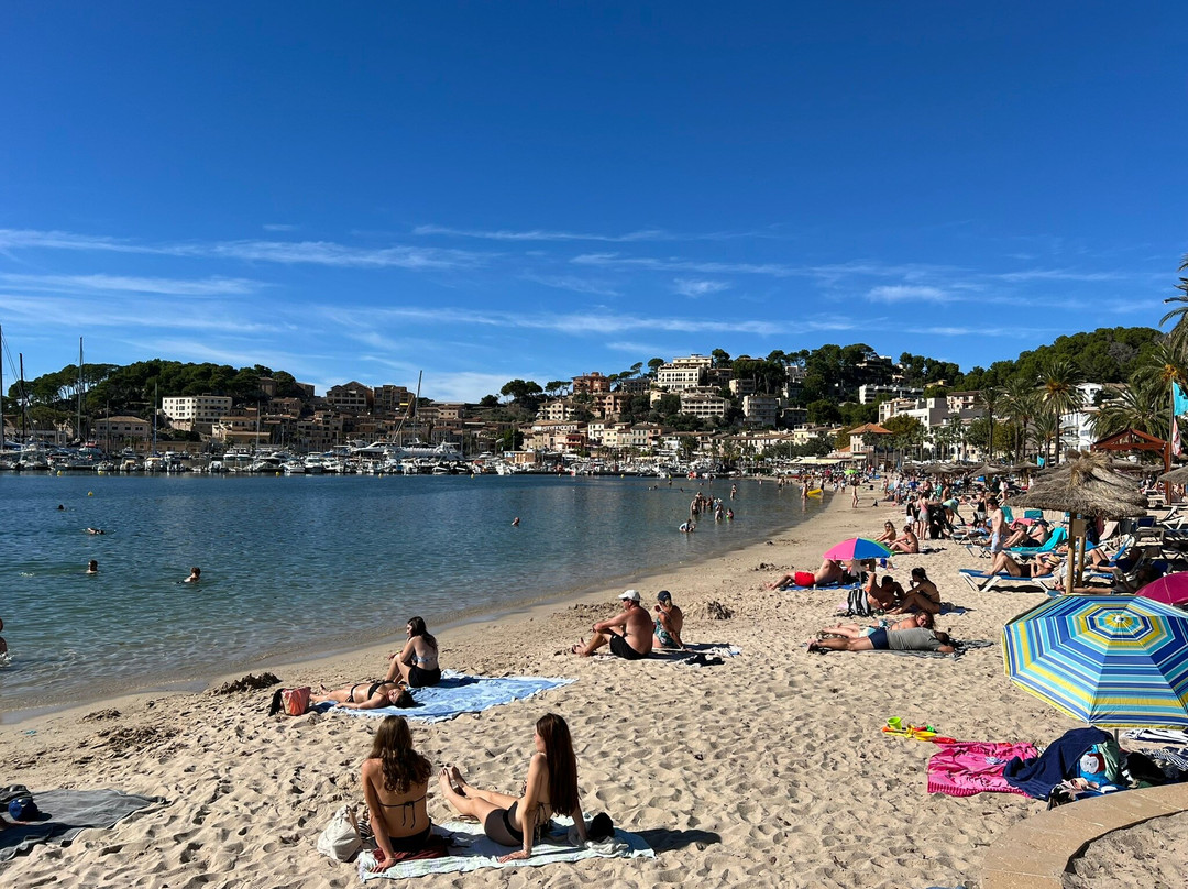 Platja dels Través