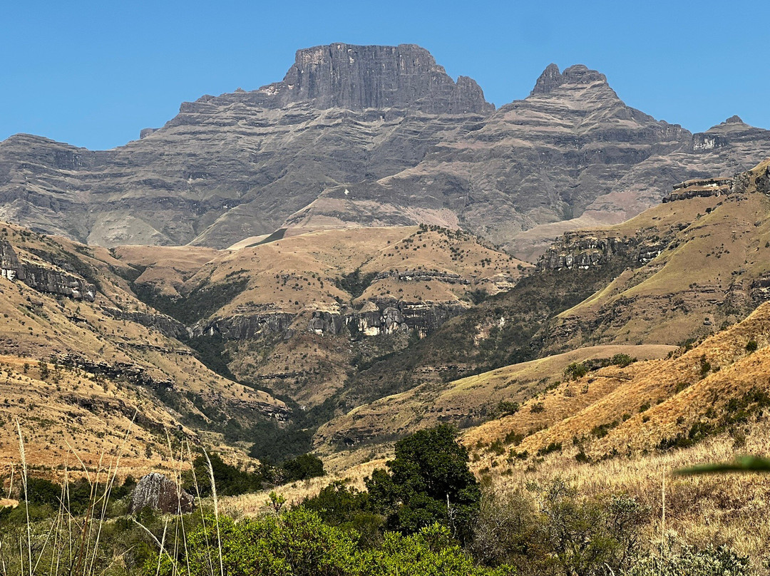 Monks Cowl-德拉肯斯堡地区必去景点