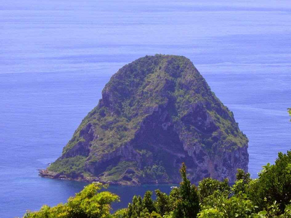 Diamond Rock & Vista Point-Le Diamant必去景点