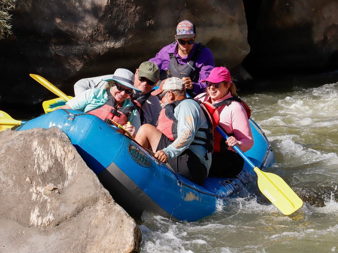 Los Rios River Runners-道师城必去景点