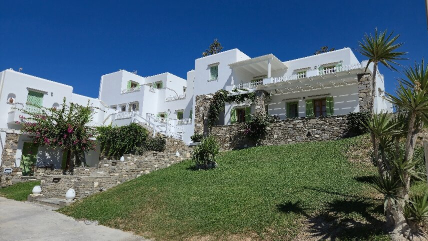 Elena Studios & Apartments主图