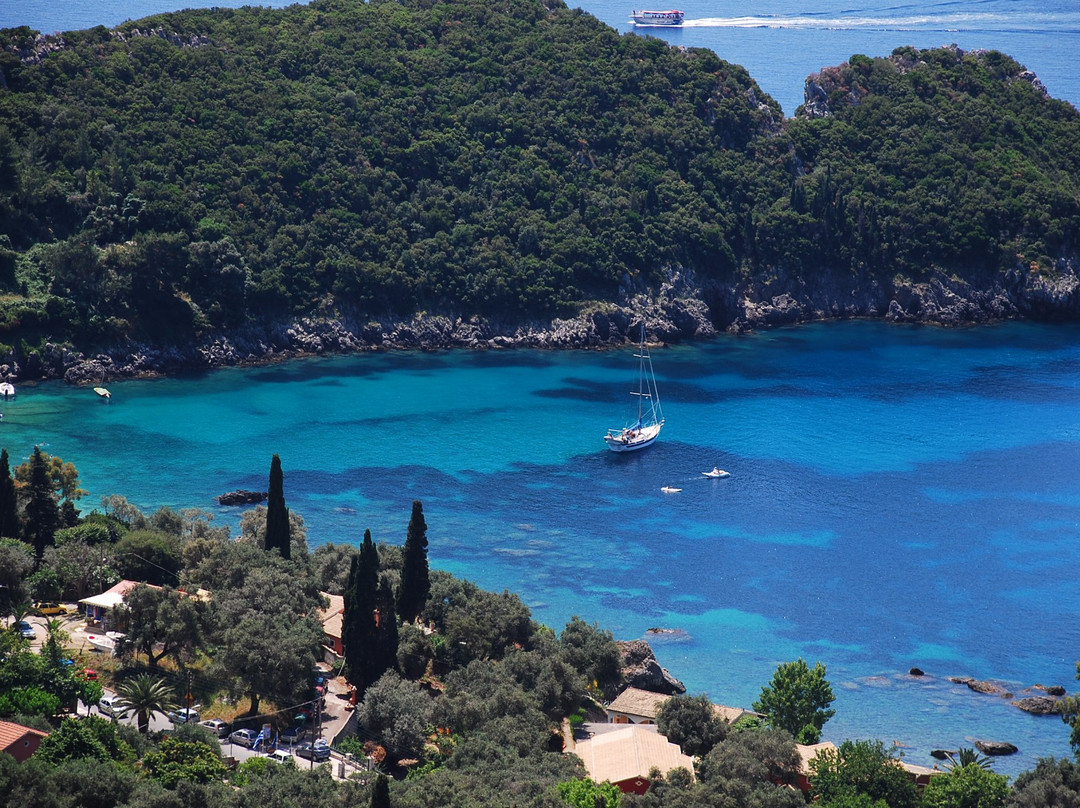 Guide me in Greece Corfu-Mparmpati必去景点