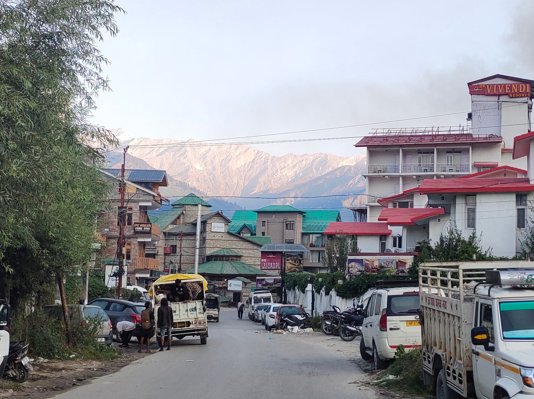 My Himachal Travel - MHT CABS-昌迪加必去景点