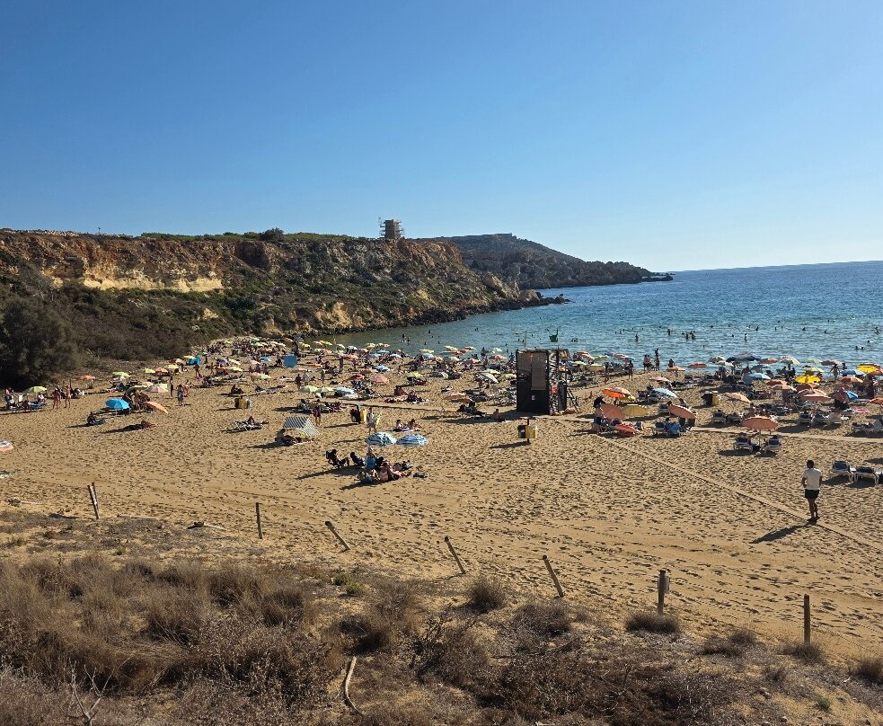 Golden Bay-梅雷赫必去景点