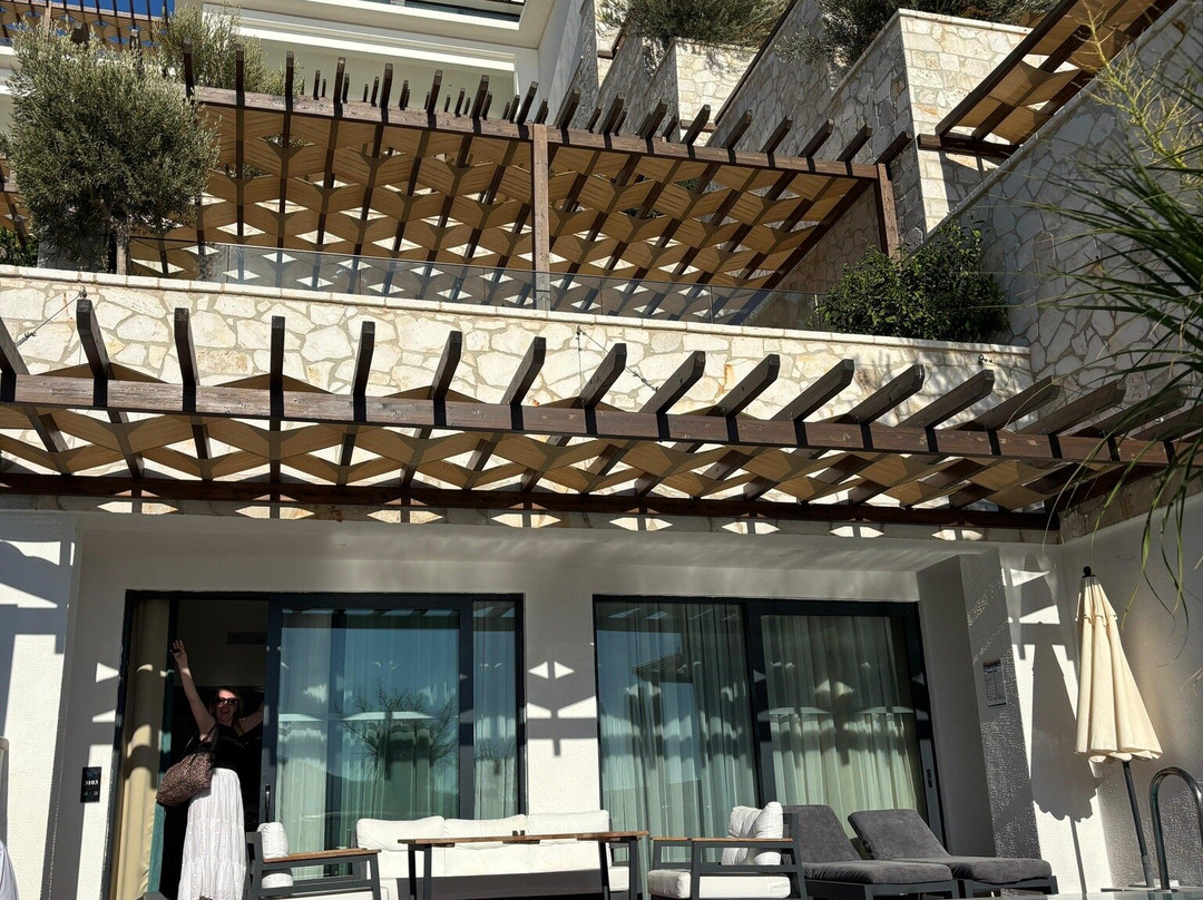 Lures Hotel Beach Club-卡斯必去景点