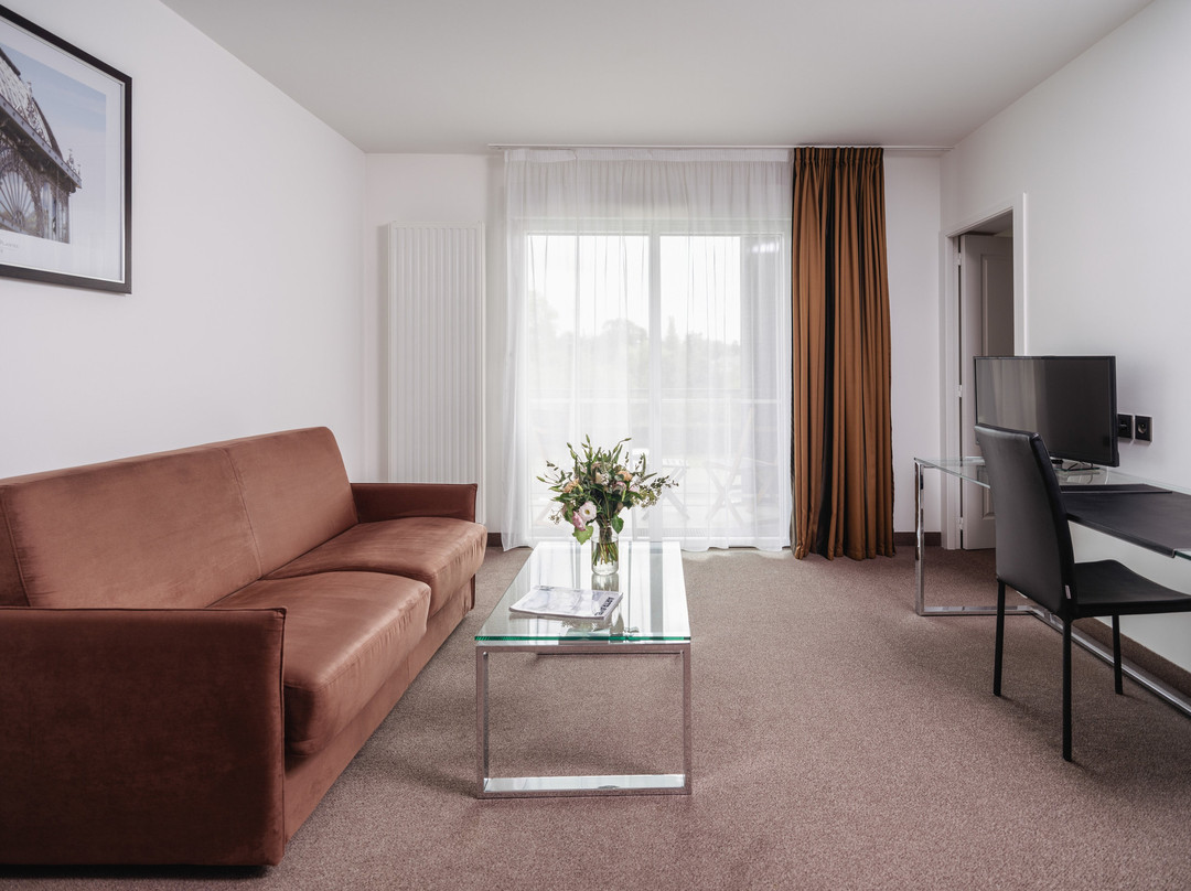 West hotel life Carquefou主图