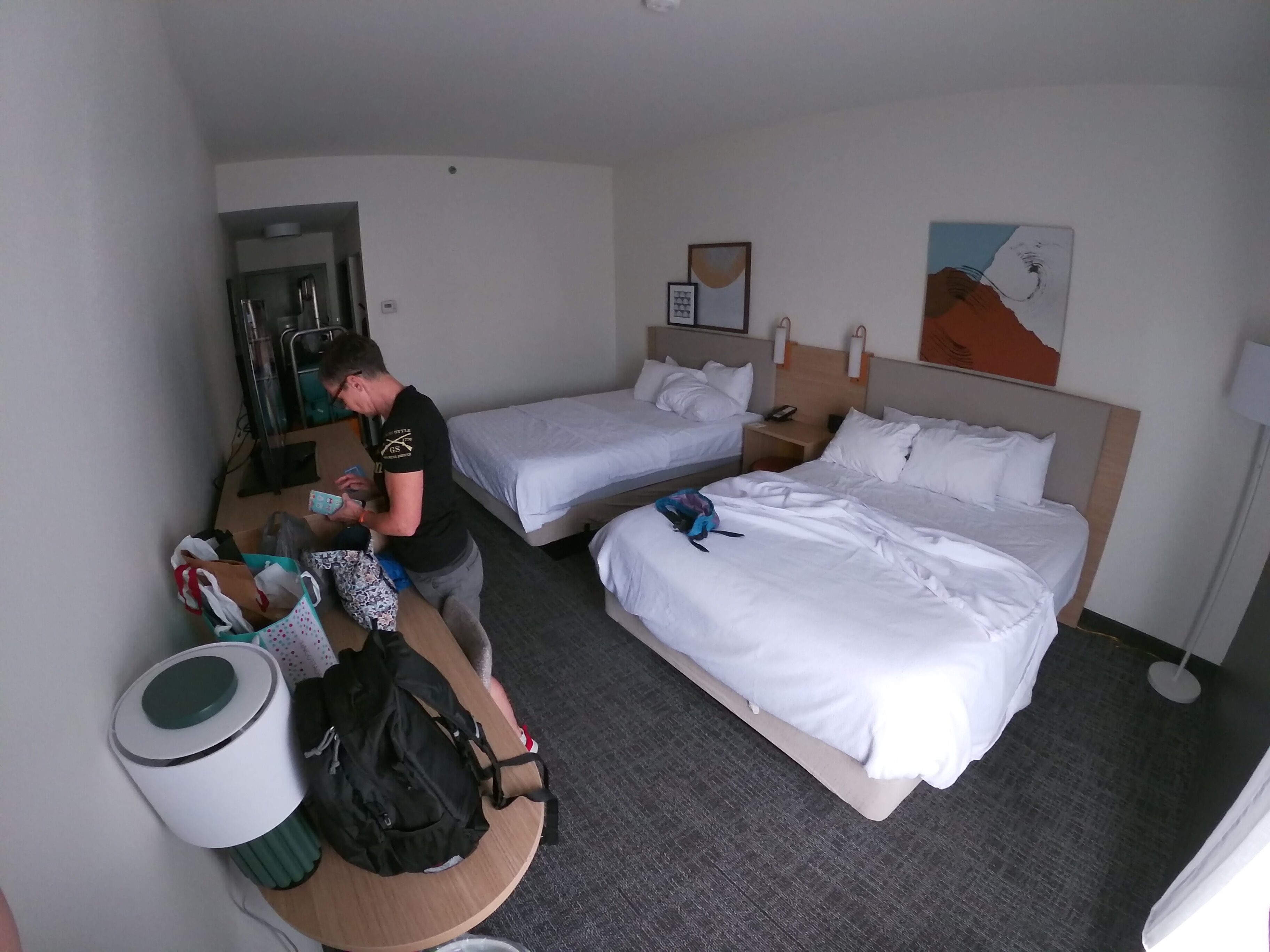 Spark by Hilton Bardstown-客卧