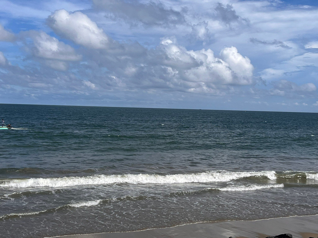 Seaside Promenade-朋迪榭里必去景点