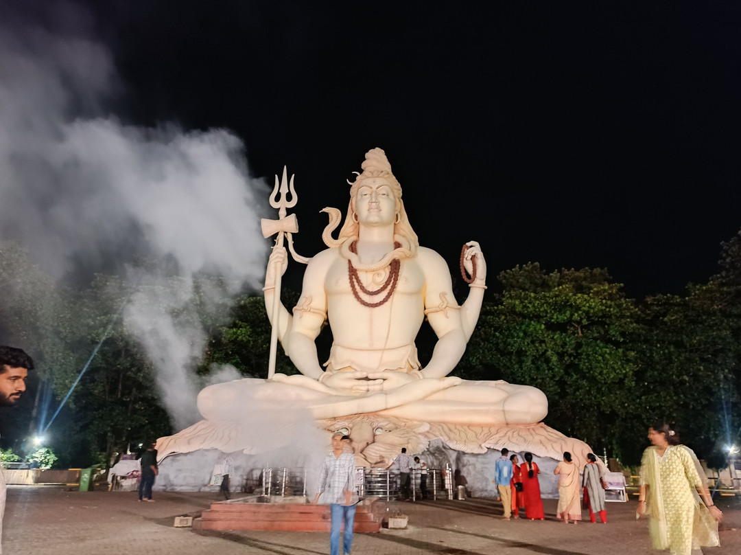 Lord Shiva Statue-贾巴尔普尔必去景点