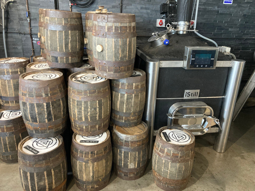 In the Welsh Wind Distillery-Cardigan必去景点