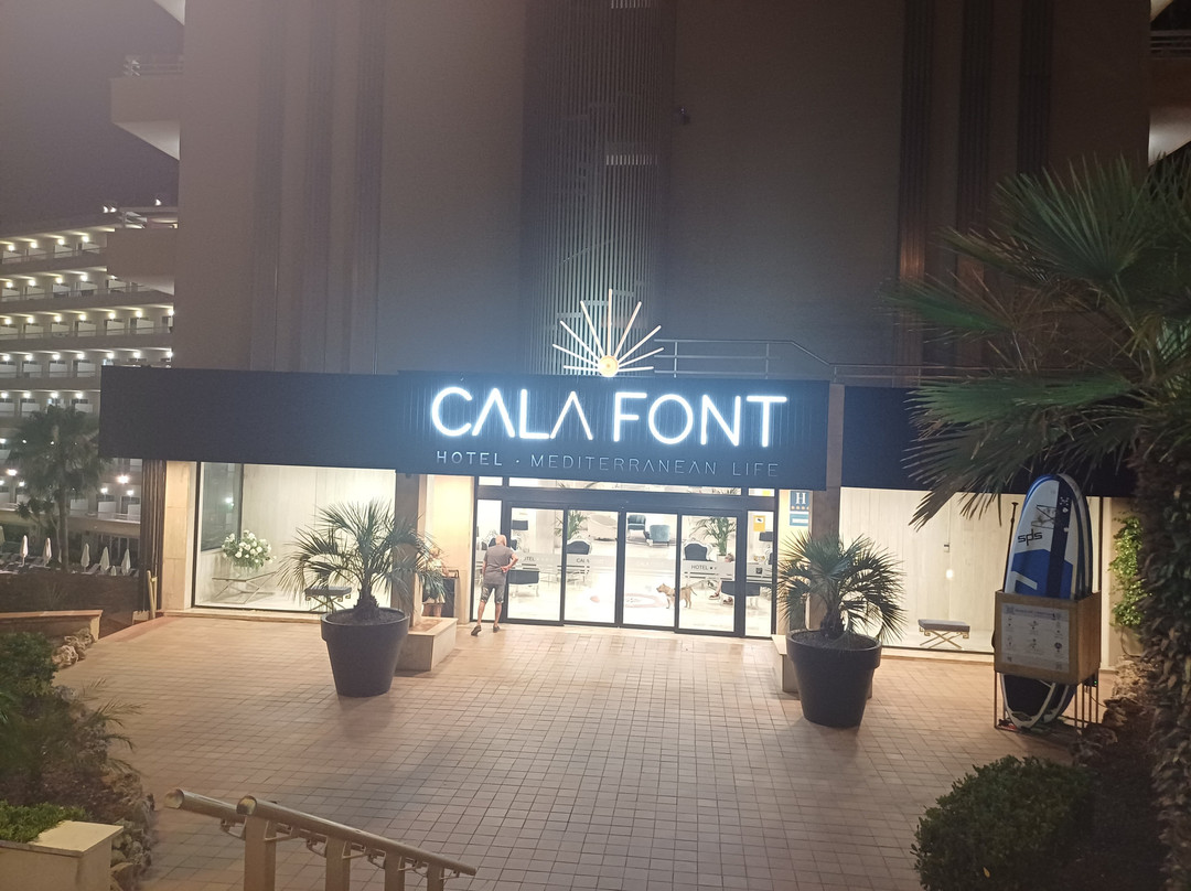 Cala Font-萨洛必去景点