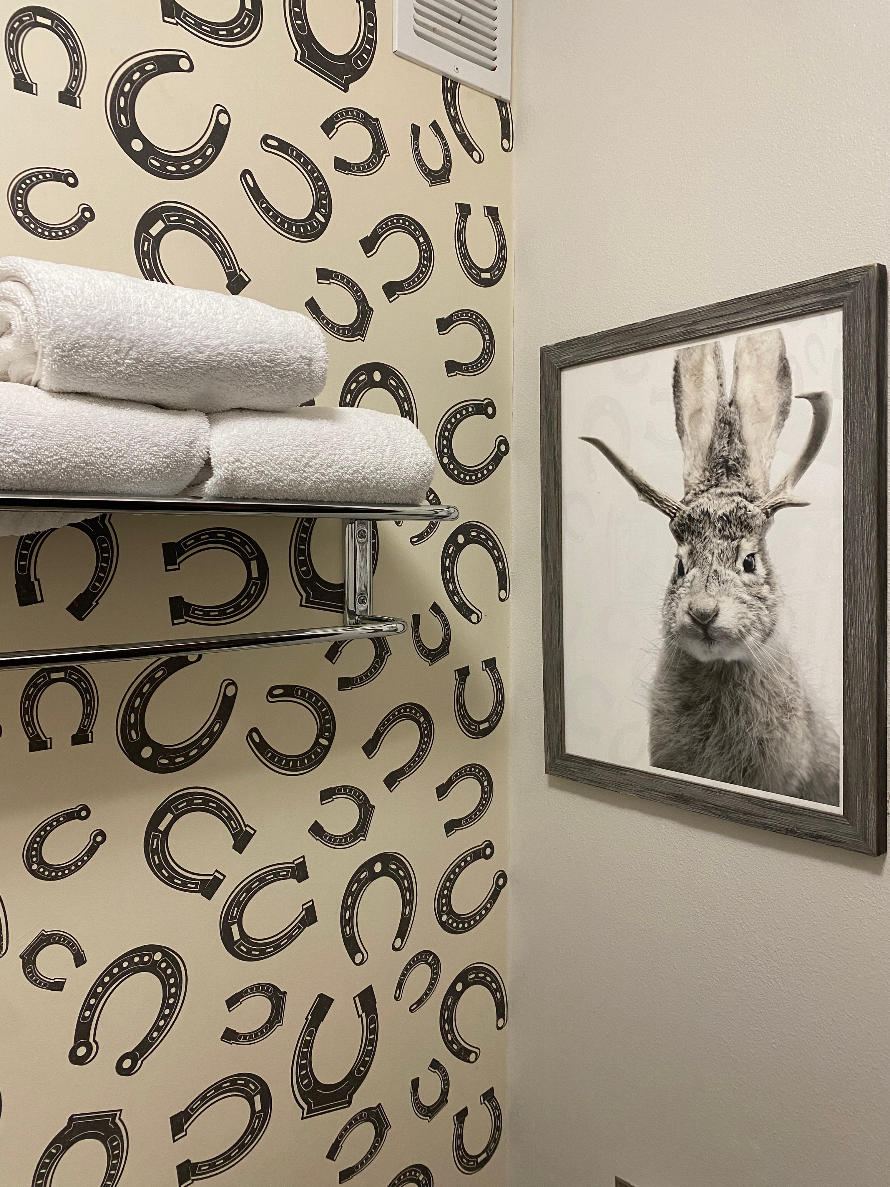 Oxford Suites Pendleton-浴室