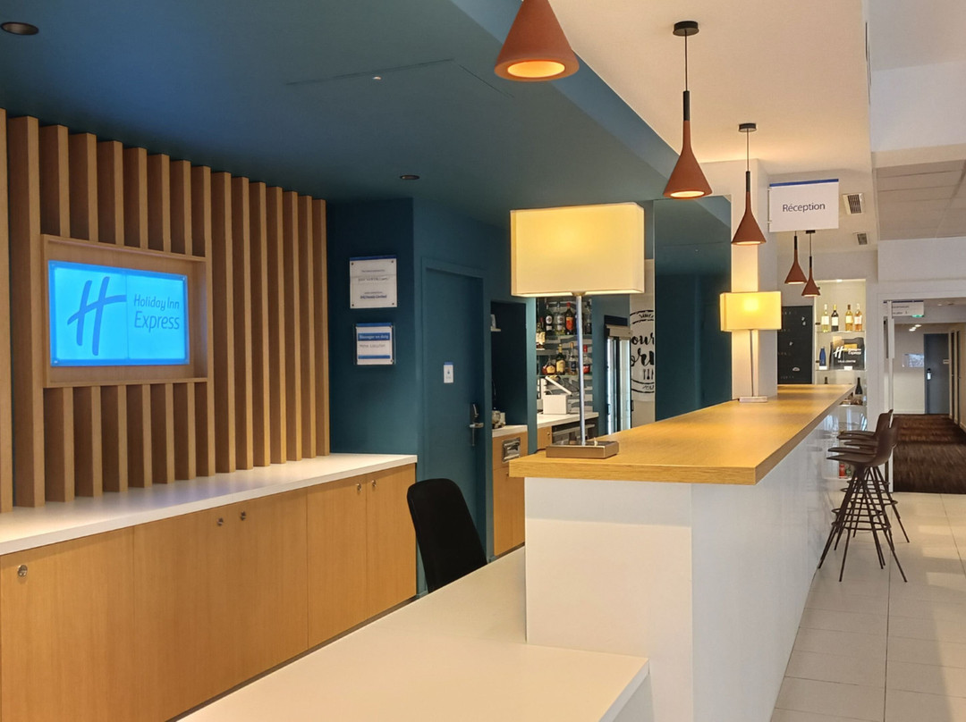 快捷假日里尔中央酒店